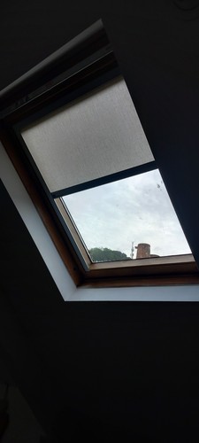 Velux ggl manual roller - roller, blind