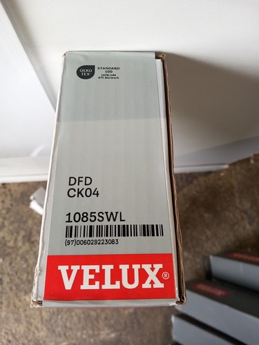 Genuine velux duo - blind., dfd